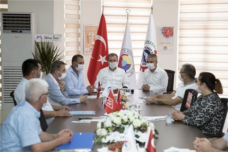 Başkan Seçer, Silifke’de STK temsilcileri ile bir araya geldi
