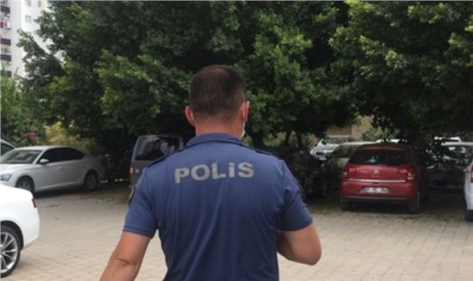 Özel Harekat polisi evinde ölü olarak bulundu