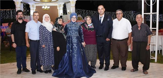 Hilal ve Rifat, evliliğe ilk adımı attı