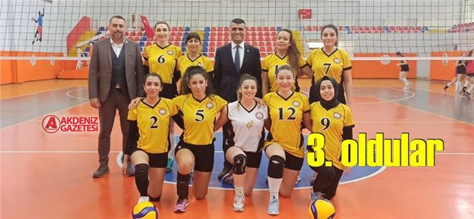 Mersin Barosu Kadın Voleybol takımı 3. oldu