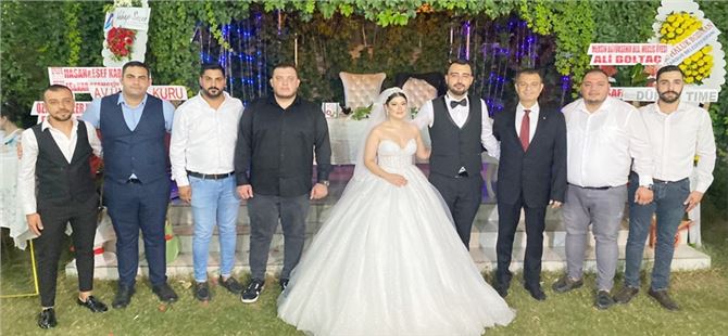 Nadir ve Gözde yaşamlarını birleştirdi