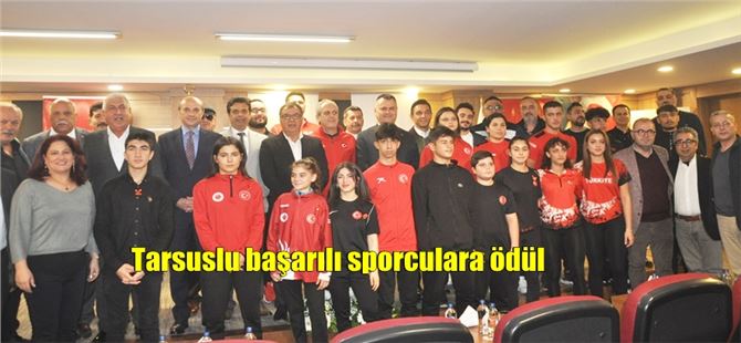 Tarsuslu başarılı sporculara ödül