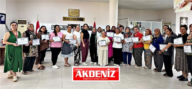 Tarsus Sağlıklı Hayat Merkezi Ülker Aydın Yaşlı Dayanışma Evi'nde Sağlık Eğitimi Verdi