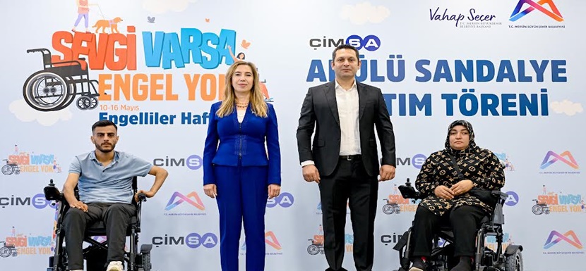 Mersin’de Engeller Kalkıyor: Büyükşehir’den Akülü Sandalye Desteği